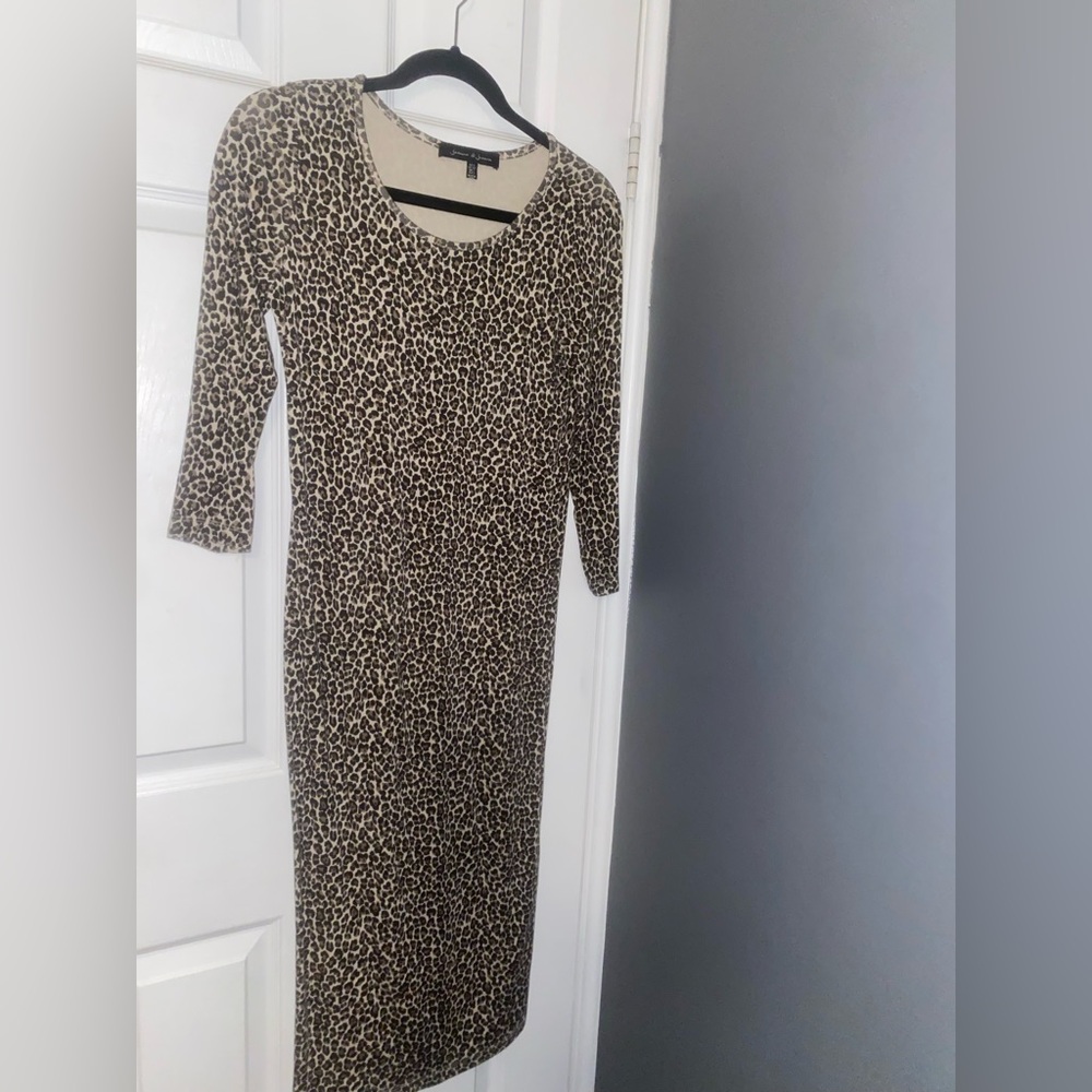 ✨2/$20✨ Leopard Print Midi Dress